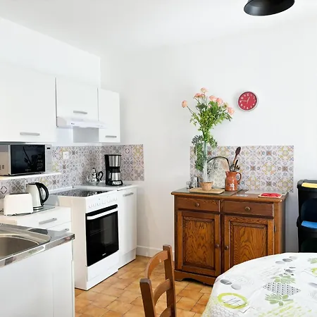 Maisonnette*cozy*parking*4pers Holiday home *